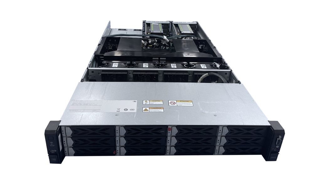 我们专注AI 计算、仿真计算与GPU多卡服务器